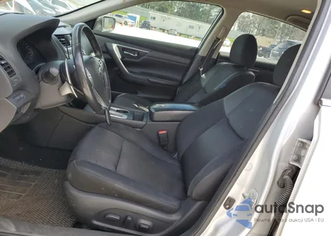 2016 Nissan Altima 2.5 z USA, uszkodzony, nr VIN 1N4AL3AP4GC112078